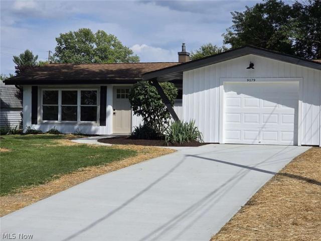 9079 N Plaza Drive