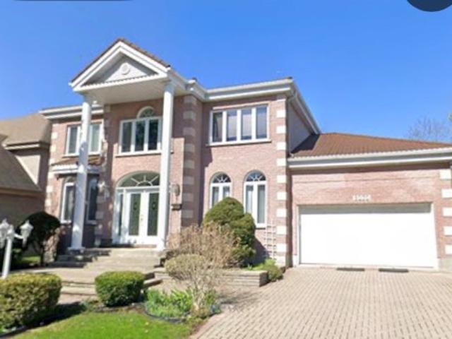 9070 Crois. Rouyn, Brossard, QC, J4Y 2T9 house for sale | Listing ID 11766 | Royal LePage
