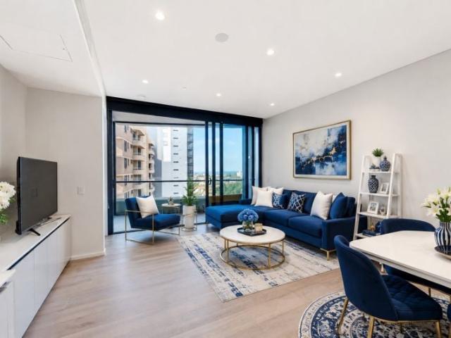 907/241 Oxford Street, Bondi Junction | Village Property