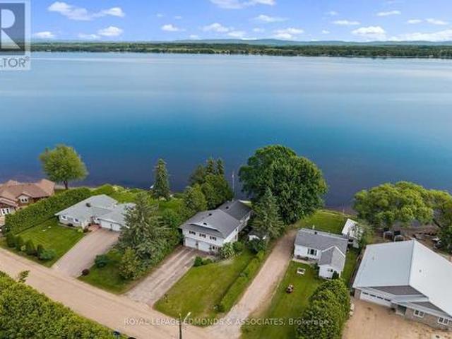 907 Cedar Lane, Pembroke, ON, K8A 2G6 house for sale | Listing ID X13696 | Royal LePage