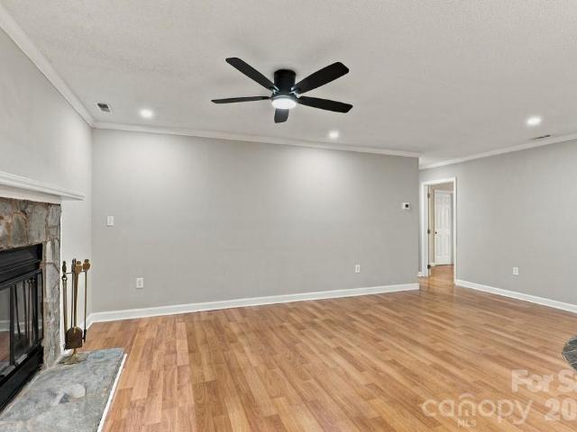 907 Cranberry Circle # 26B