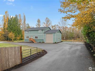 907 Orting Kapowsin Hwy E, Orting, WA 98360 | MLS #2453