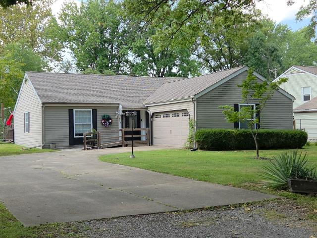 907 Lickliter Street