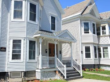 907 State Street, 3 beds, 1 full bath