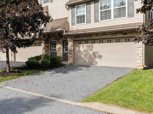 9089 Joyce Lane