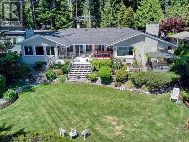 9081 Stager Road, Powell River, BC, V8A 0H6 Luxury House for sale | Listing ID 20207 | Royal LePage Carriage Trade Luxury Properties