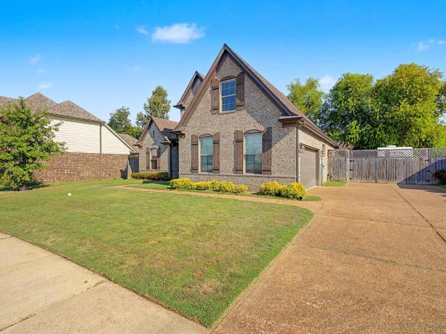 9082 oakvale dr