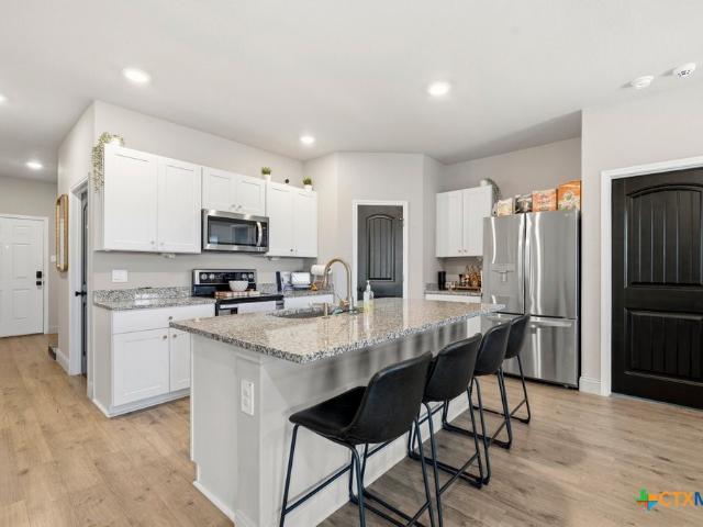 908 Gerardia Court