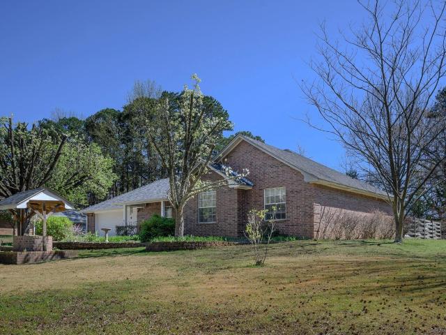908 Orchard Avenue