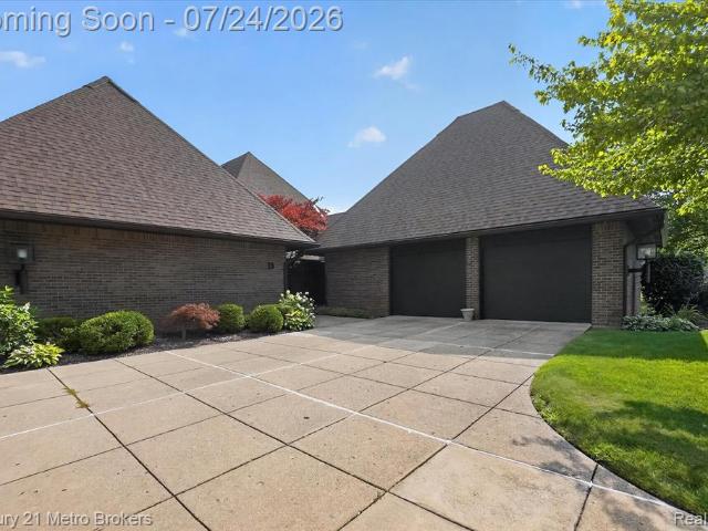 9095 S Saginaw Road # 13