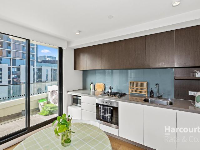 909/2 Claremont Street, South Yarra, VIC 3141