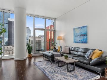909 5th Avenue # 1902