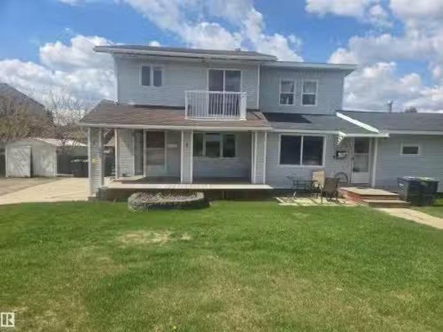 909 8 Street, Cold Lake, AB, T9M 1H7 house for sale Listing.