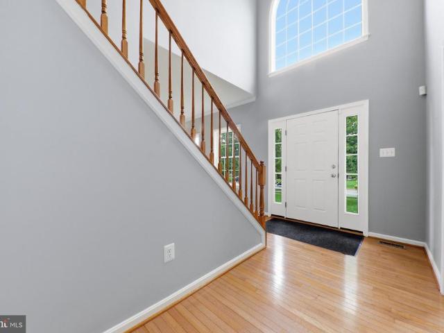 909 Bridlewreath Way
