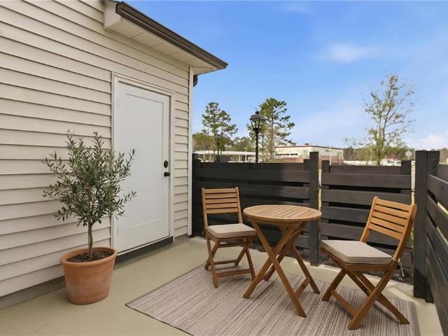 909 Kathy Ann WAY