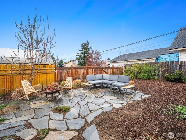 909 Kittitas St, Wenatchee, WA 98801 | MLS #2502