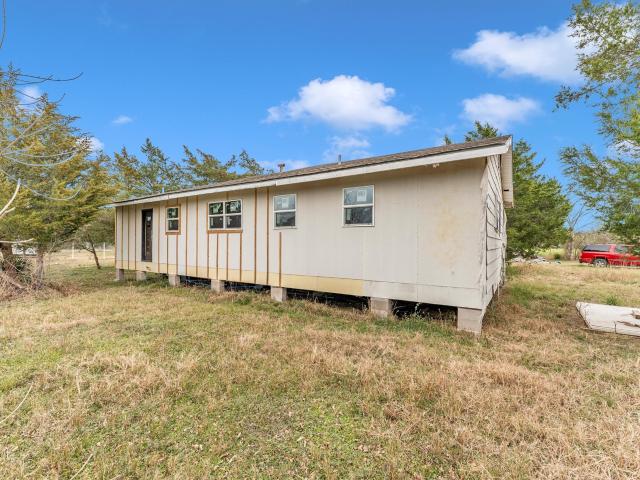 909 Ives Creek Road