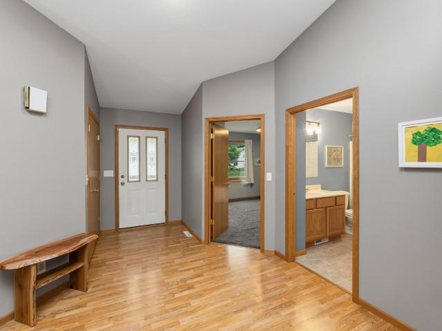 909 Jonathan Lane