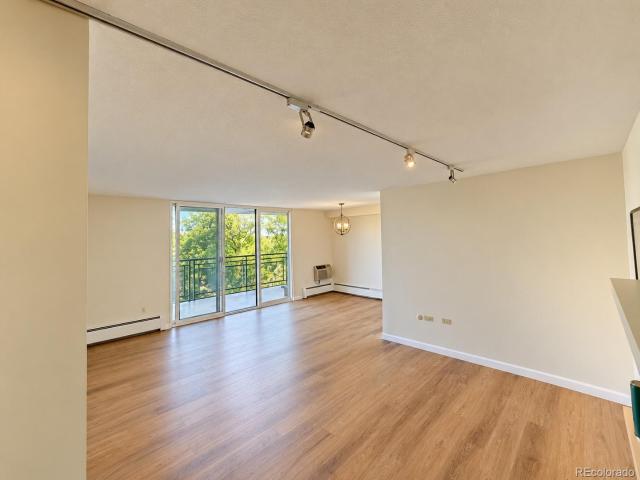 909 N Lafayette Street # 403