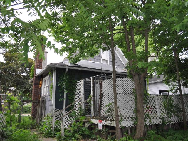 909 S Main Street
