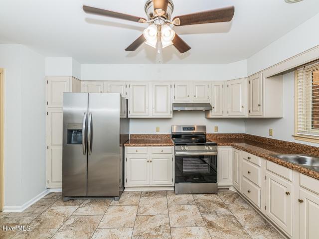 909 Satinwood Ct