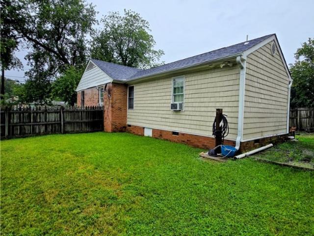 909 Whitehead Road