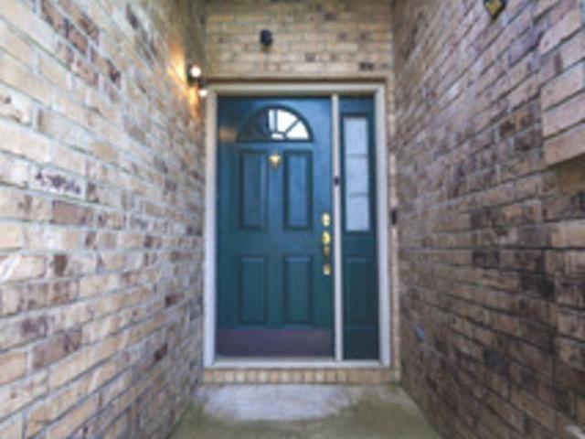 909 Timberwolf Trail