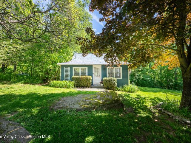 90 92 Steam Hollow Road