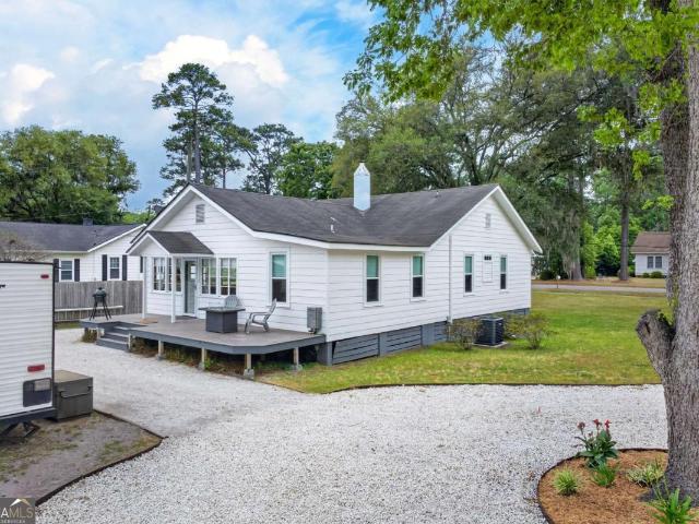 90 Varnedoe Avenue