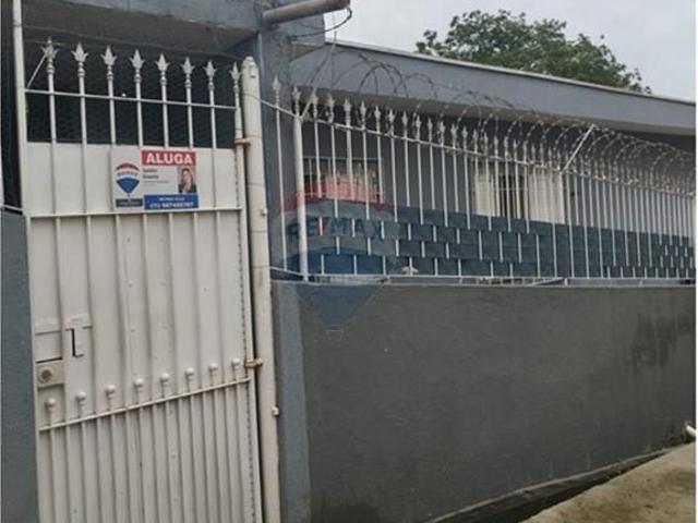 90 Área Útil Sobrado Alugar, 2 Dormitórios localizado em Jaguaribe, Osasco, São Paulo, 06050200 | Brasil