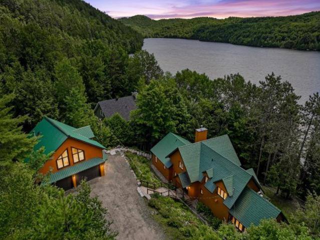 90 Ch. Des Catalpas, La Conception, QC, J0T 1M0 Luxury House for sale | Listing ID 21594 | Royal LePage Carriage Trade Luxury Properties