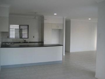 90 Estuary Parade, Douglas