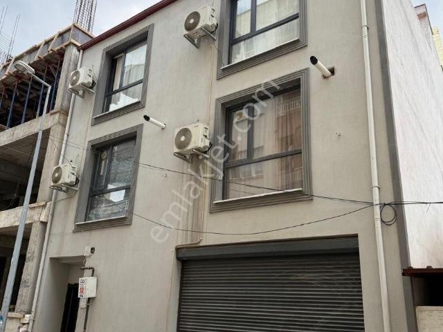 90 Evlerin Arkasında Kiracılı Satılık 1+1 Daire