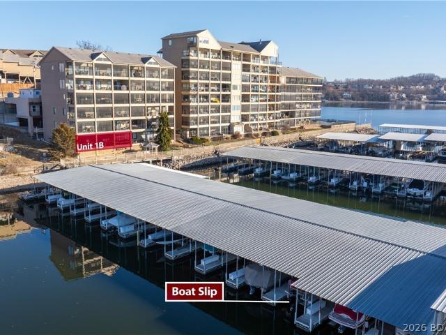 90 Falls Point Drive 1B