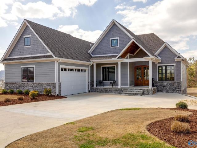 90 G L Ridge Cir, Guntersville, AL