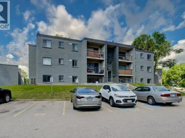90 KING EDWARD Avenue Unit# 6