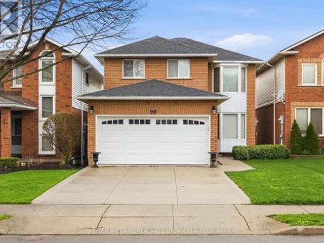 90 Lynette Drive, Hamilton, ON, L9B 2M5 house for sale | Listing ID X13016 | Royal LePage