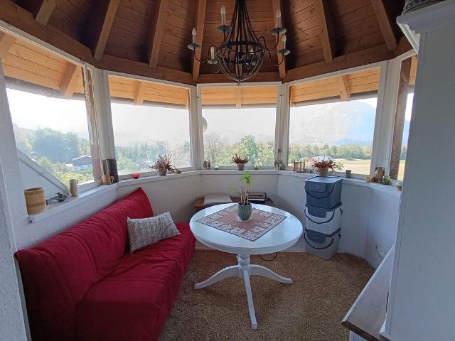 90 M2 WOHNUNG MIT TRAUMHAFTEN AUSBLICK IN ST. JAKOB AM THURN ZU VERMIETEN