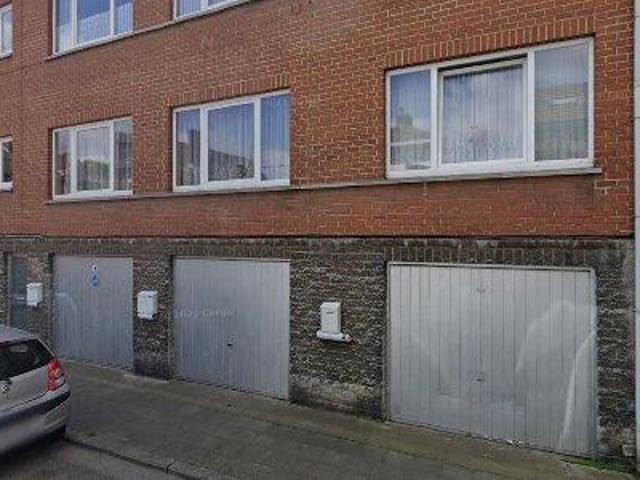 90 m2 apartment for rent in Charleroi