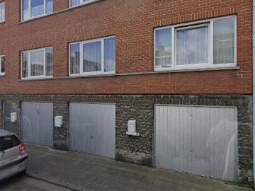 90 m2 apartment for rent in Charleroi
