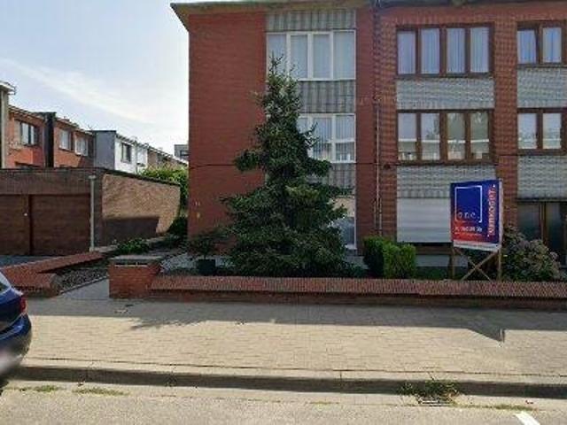 90 m2 apartment for rent in Antwerp Deurne