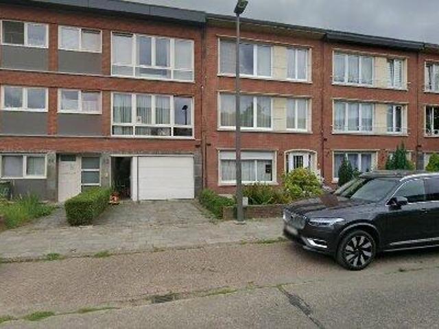 90 m2 apartment for rent in Antwerp Deurne