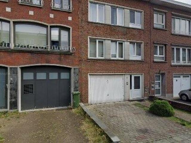 90 m2 apartment for rent in Antwerp Deurne