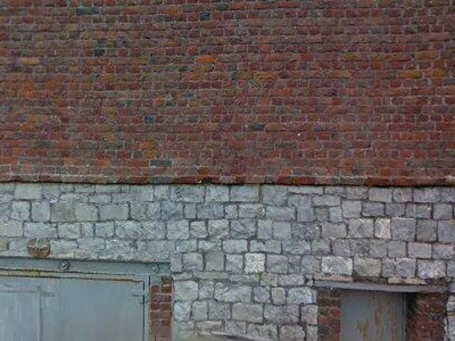 90 m2 apartment for rent in Andenne