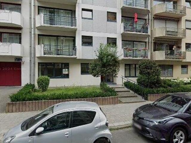 90 m2 apartment for rent in Brussels Koekelberg