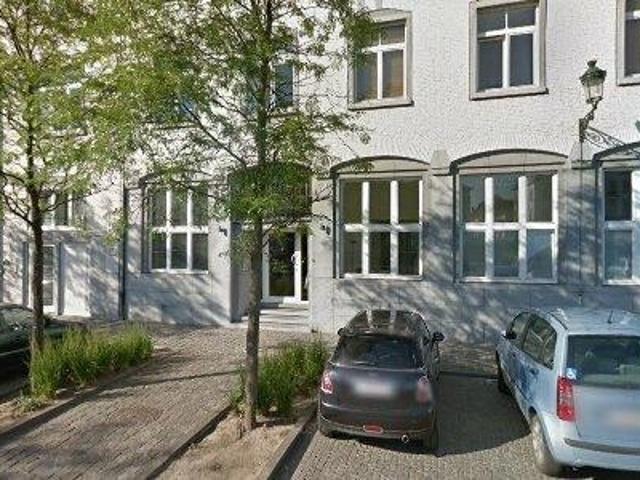 90 m2 apartment for rent in Doornik