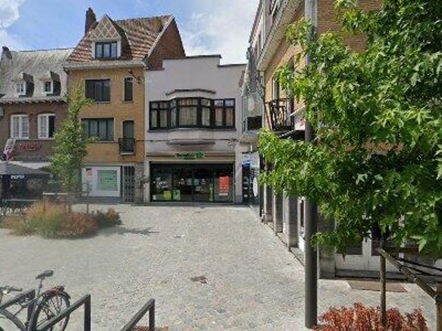 90 m2 apartment for rent in Doornik