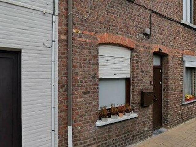 90 m2 apartment for rent in Ieper
