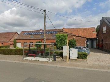 90 m2 apartment for rent in Leuze en Hainaut