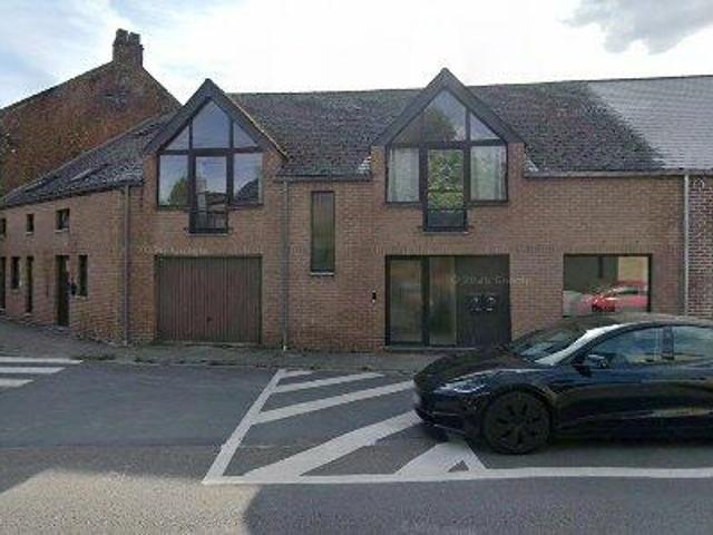 90 m2 apartment for rent in Villers la Ville